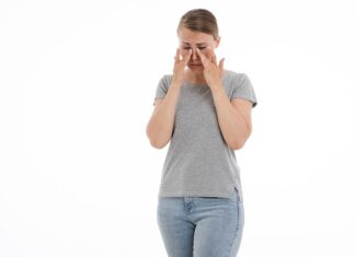 Jak zatamować krwotok z nosa