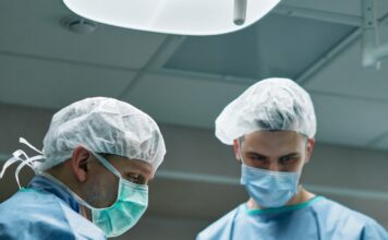 Endoproteza stawu biodrowego — głęboko zakorzenione mity endoprotezy stawu biodrowego