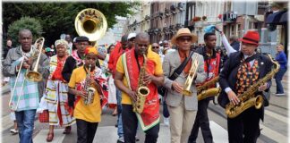 Czy opłaca się iść na barmana?