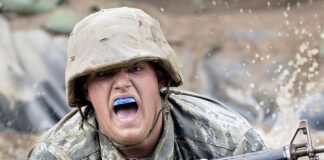 Co zrobić gdy świeca jest zalana?