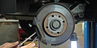 Czy płyn hamulcowy może wyparować?