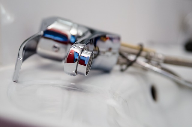 Co się robi pierwsze hydraulika czy elektryka? Co się robi pierwsze hydraulika czy elektryka?