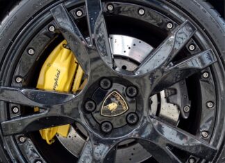 Jak działają hamulce w motocyklu?