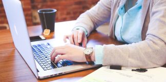 Z czego składa się komputer bryk?