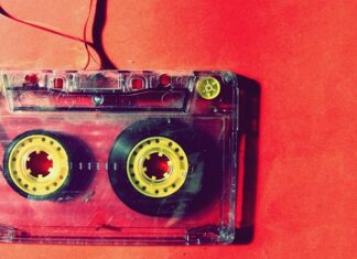 Dlaczego taśma dwustronna nie trzyma?