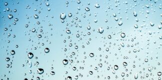 Czym zabezpieczyć wilgotna ścianę przed malowaniem?