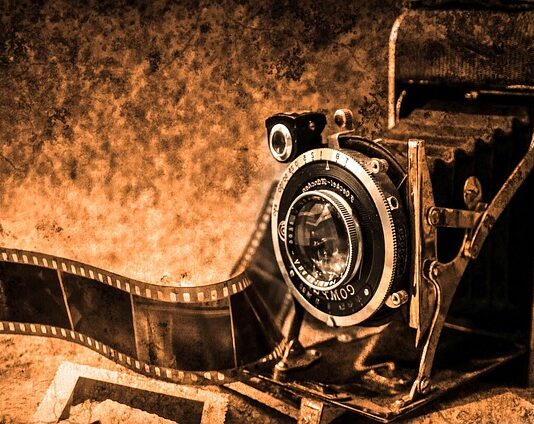 Co oznacza Fi w rysunku technicznym?