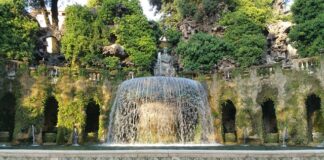 Ile kosztuje Tivoli?