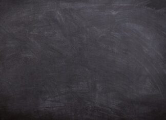 Co oznacza czarną świecą w motocyklu?