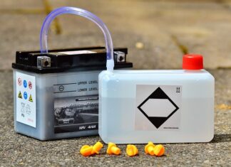 Jak sprawdzić ile amper mA akumulator?