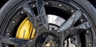 Jak poprawić hamulce w motocyklu?